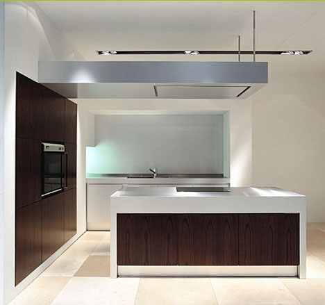 stratocucine2_mar_04